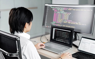泗阳 ,php声明和调用变量的符号是什么？